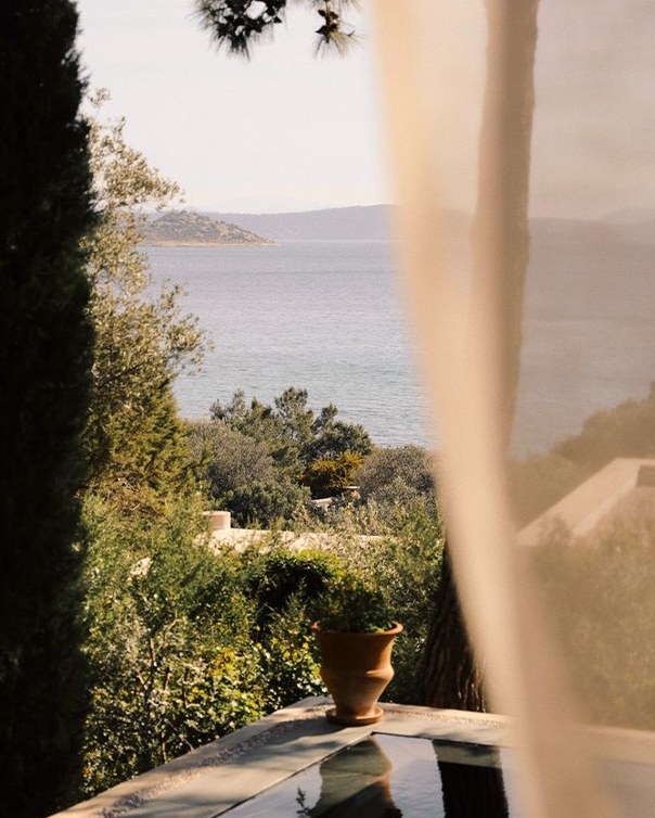 Private plunge pool overlooking a sea valley